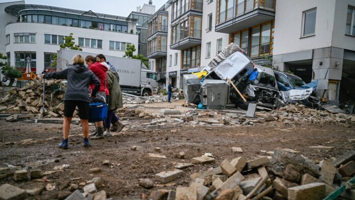 Death Toll From Europe Floods Tops 150 as Water Recedes