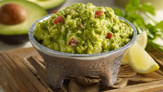 Guacamole Fans, El Pollo Loco Has Your Dream Pass –