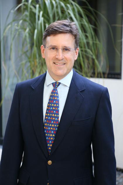 Robert M. Kay, MD, Named Division Chief of Orthopaedic Surgery